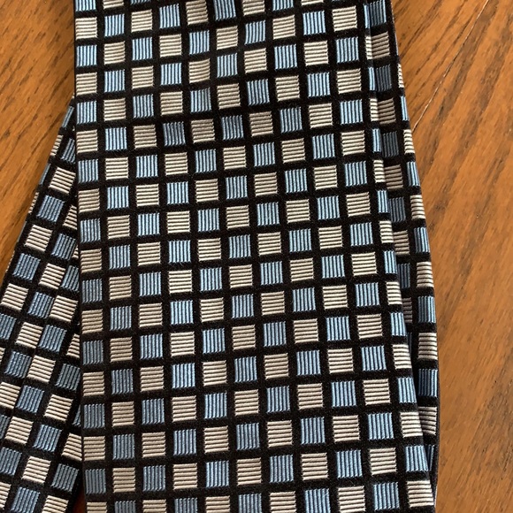 Like New, Men’s Neck Tie, 💯 Silk - Picture 3 of 5